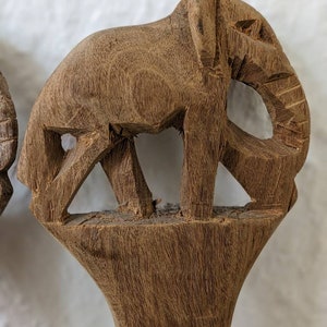 Éléphants cuillère en bois sculptés à la main Afrique Shabby chic image 1