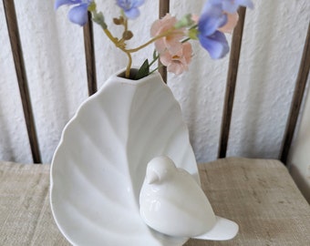 Enchanting Hutschenreuther porcelain vase - collector's item