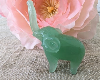 Éléphant de jade/pierre de jade - miniature - porte-bonheur