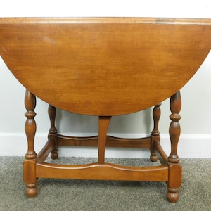 Vintage Heywood Wakefield End Table - Etsy