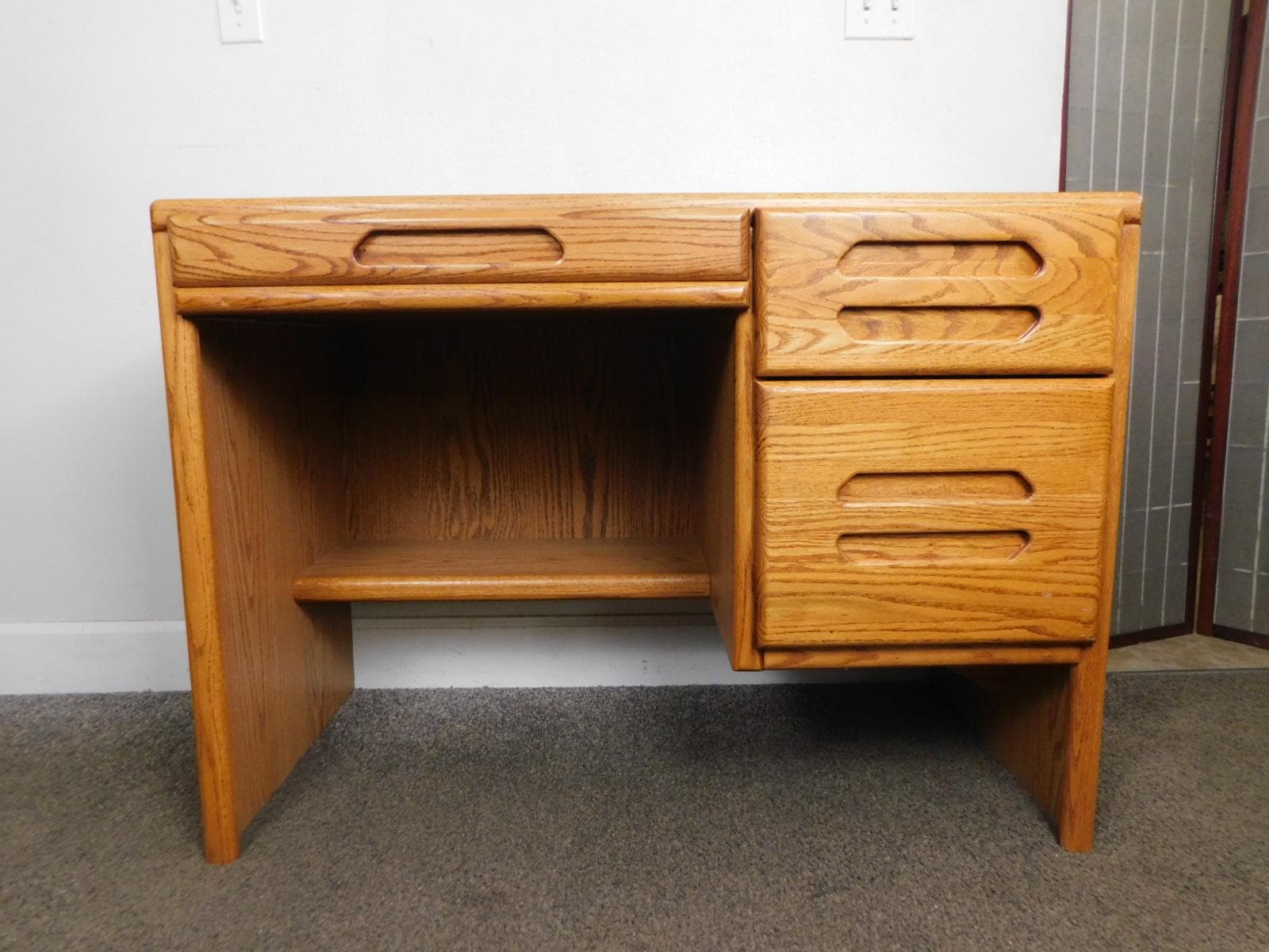 Oak Desk Pull Out Computer Keyboard Tray File Drawers Kneehole EXC