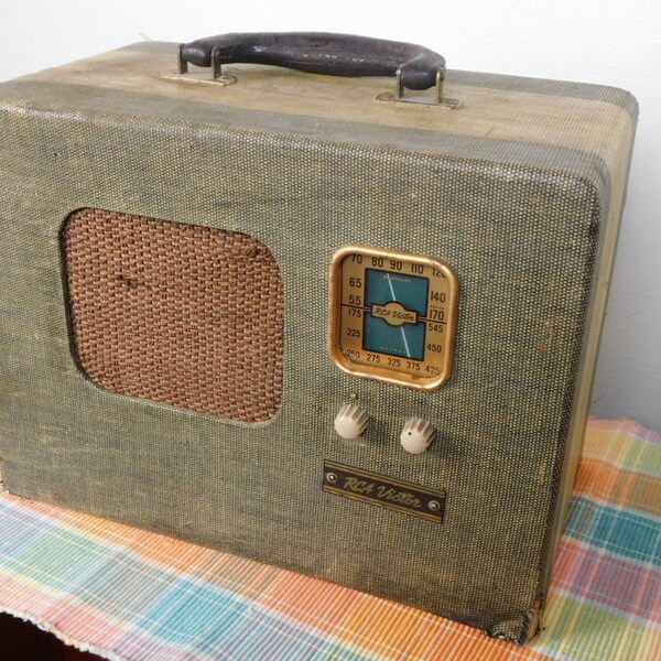 Rare RCA 94BP1 Tube 1939 Suitcase AM Radio Lunch Box Case LV Battery Worlds Fair