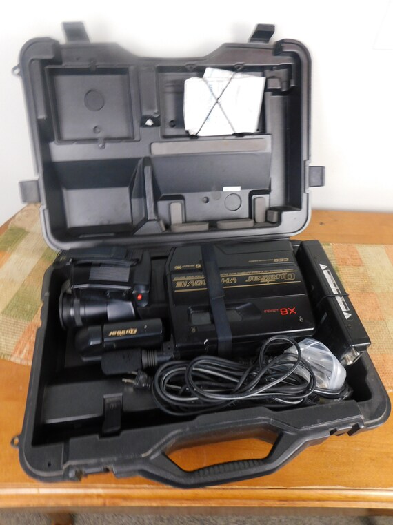 Vintage Quasar VHS Movie Camera VM24AC VCR W/ Zoom Auto Focus Etsy