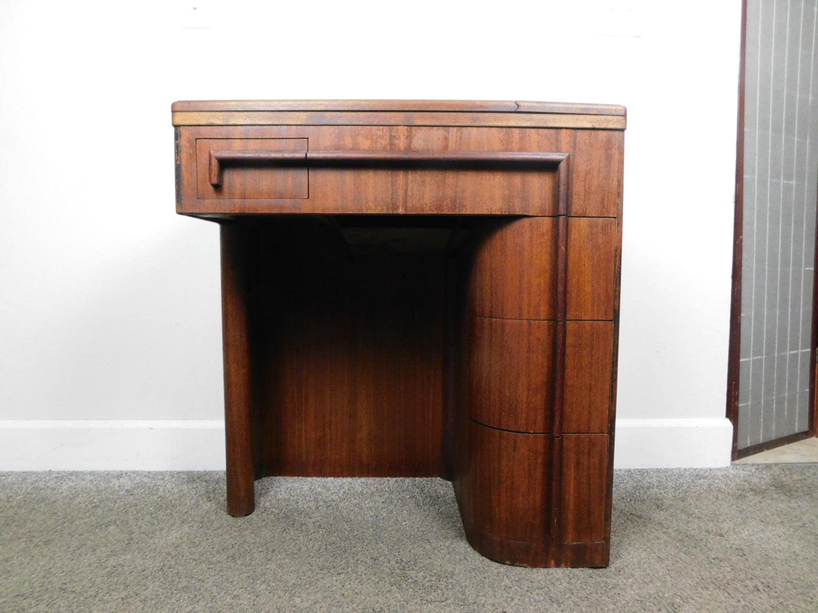 SINGER デスク　ウォールナット Singer Sewing Machine With Desk - Etsy