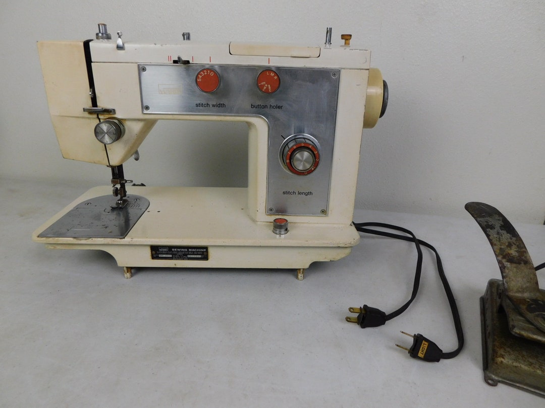 Vintage Montgomery WARD Sewing Machine UHT J1277 Works 1950s Orange Etsy