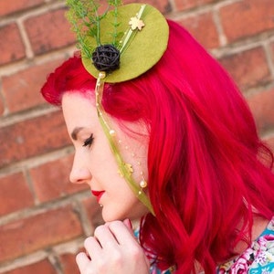 Fascinator Herbstlaub Bild 2