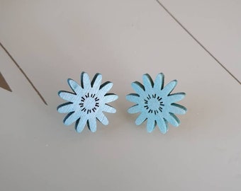 Boucles d’oreilles « Fleur bleue »