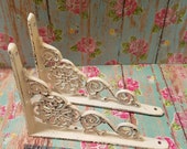 Pair of Shabby Chic Wall Shelf Brackets Cast Iron Ornate Floral Medallion Pattern