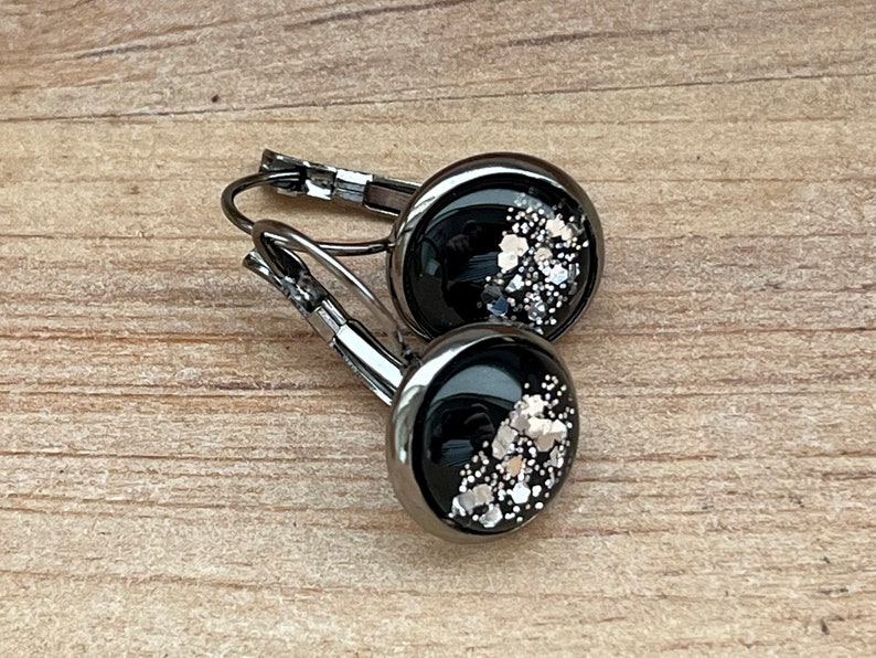 Black Dream Earrings 12 mm image 2
