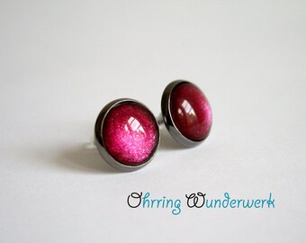 Red velvet stud gunmetal 10 mm