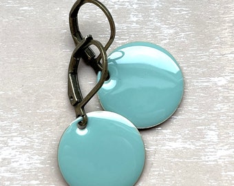 Minimal Aqua earring brass m. Enamel plates 16 mm