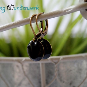 Enamel plate plate black earrings 12 mm