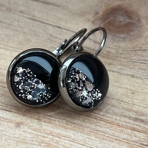 Black Dream Earrings 12 mm image 3