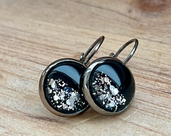 Black Dream Earrings 12 mm