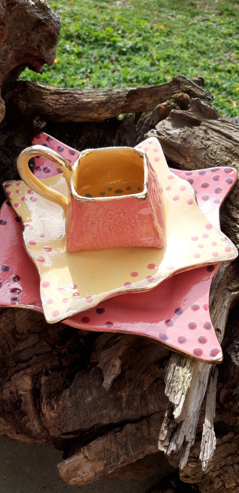 Produktbild von Kindergedeck Motiv Bauen 3 Teilig Teller Tiefer Teller Tasse, 17,99