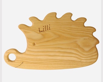 Hedgehog breakfast board with engraving