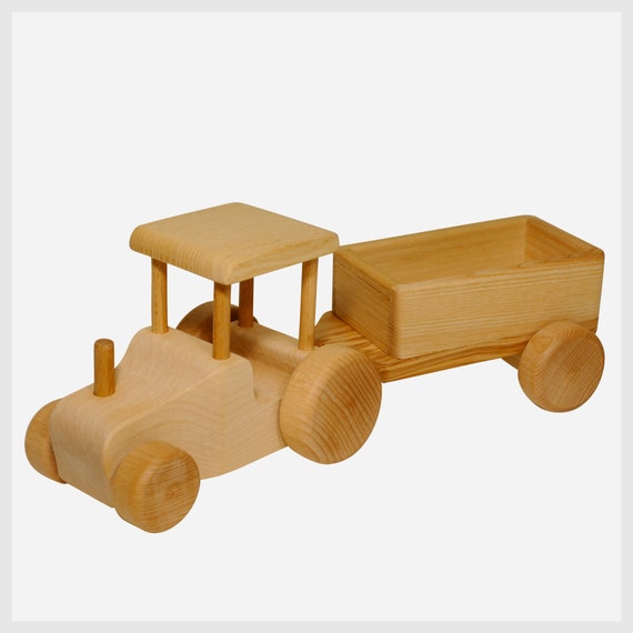 Traktor Trecker Holz mit Anhänger und Zubehör