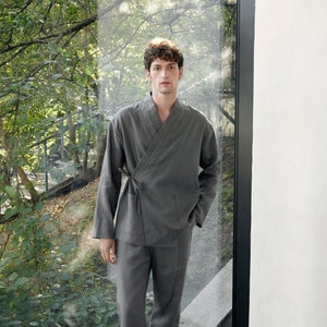 Japanese style men&#39;s linen kimono set Natural fabric lounge home wear flax comfy clothes grey graphite Spa pajama Relaxed fit pants shirt