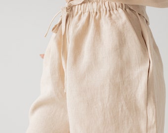 Pantaloncini di lino da donna - Abbigliamento da casa in lino - Pantaloncini oversize in stile elegante ed ecologico - Abbigliamento da casa - Pantaloncini color latte al forno