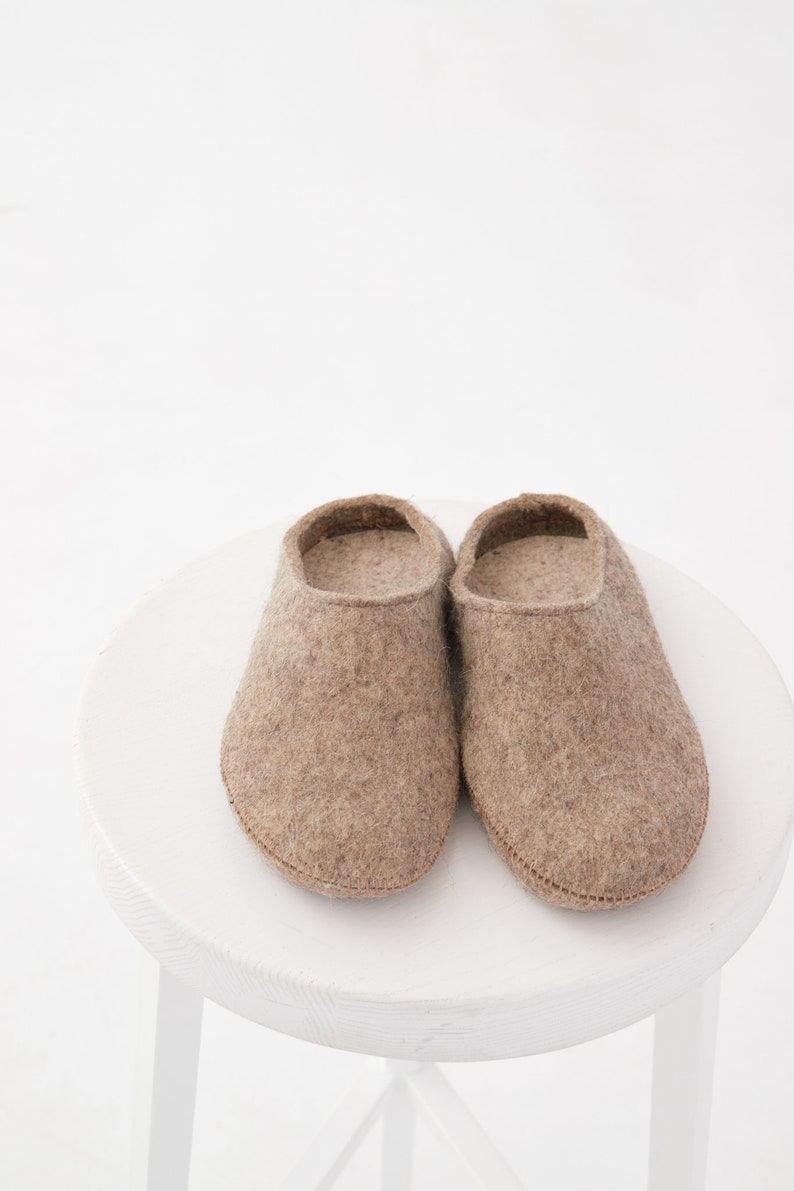 Homemade felt slippers Sheep wool Warm natural felt home shoes image 3