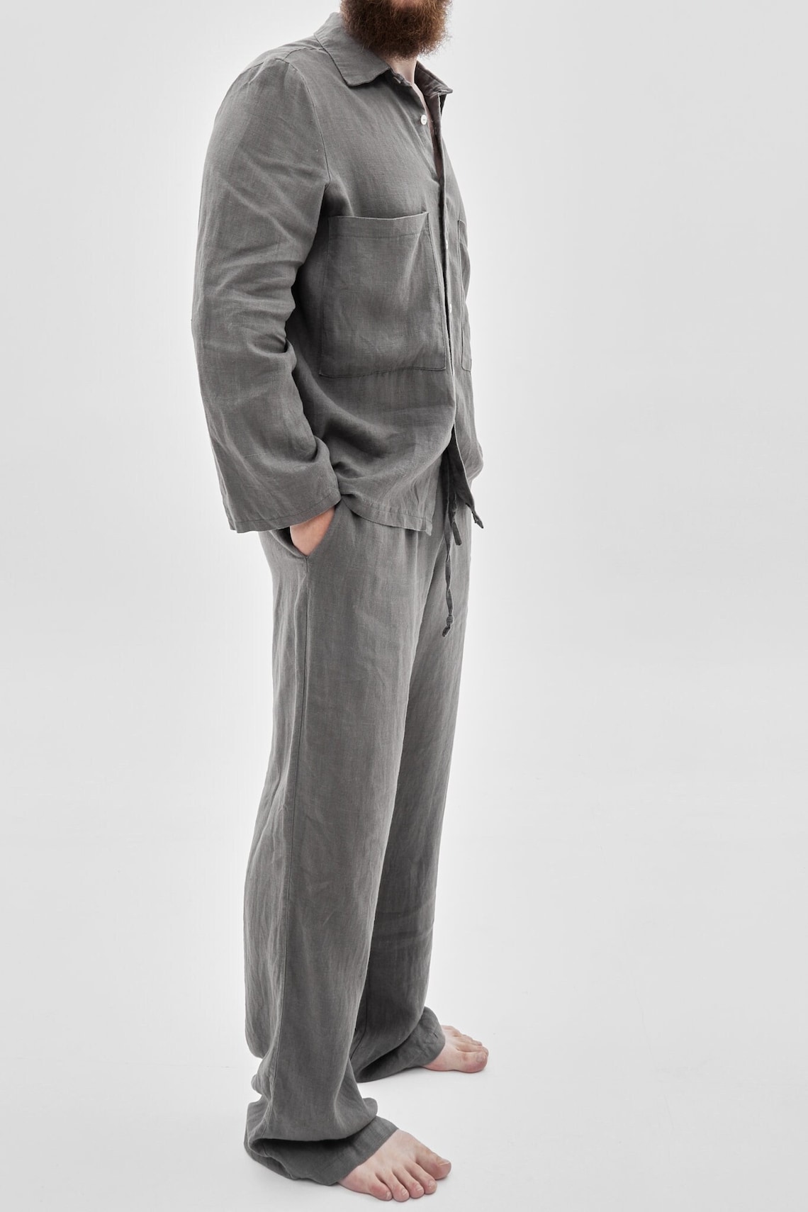 Gant Men Beige Relaxed Fit Solid Linen Trouser main image 1