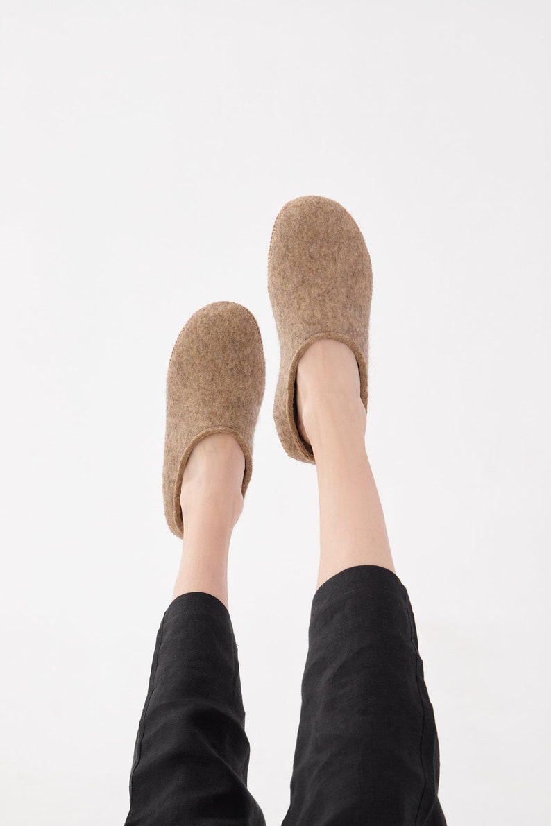 Homemade felt slippers Sheep wool Warm natural felt home shoes image 1