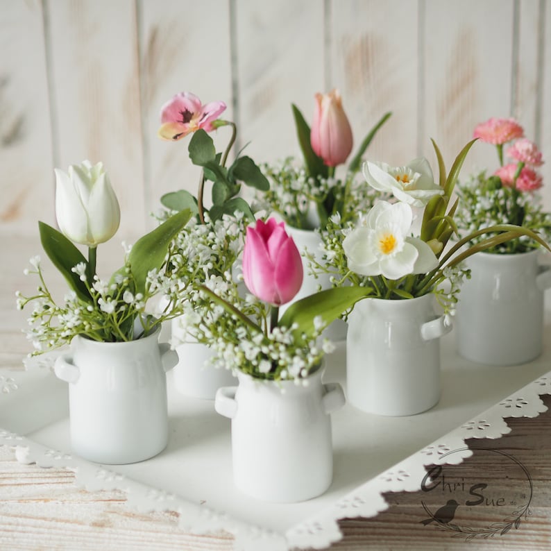 Deko Frühling mit Frühlingsblumen Bild 1