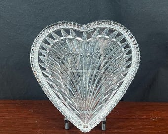 Waterford Crystal Heart-Shaped Vanity Tray – Discontinued Piece – Elegant Jewelry or Display Dish