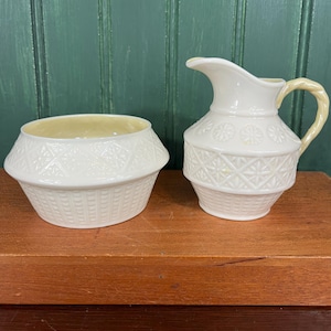 Vintage Belleek &quot;Cleary&quot; Sugar and Creamer Set – Third Green Mark (1965–1980) - Irish Fine Parian China