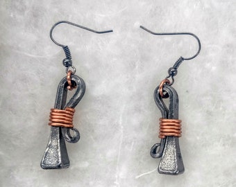 Horseshoe nail earrings