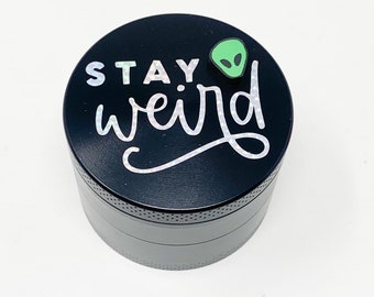 Herb Grinder Stay Weird Alien Custom Spice Grinder 4 pezzi 55mm con strumento di pulizia