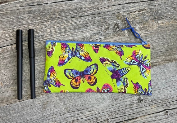Zipper Pouch - Pencil Pouch - Makeup Case - Quilted Pouch - Tula Bag -  Pencil Case - Handmade Zippered Bag - Quilted Bag - Ladies Toiletry