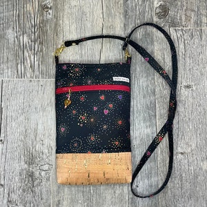Laurel Burch Basic Hearts Cellphone Bag, Crossbody Purse, Small Casual Bag, Crossbody Bag, Valentine Gift for Women