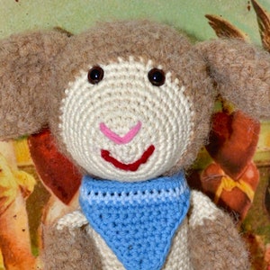 Crocheted sheep 'Harry' cuddly toy image 2