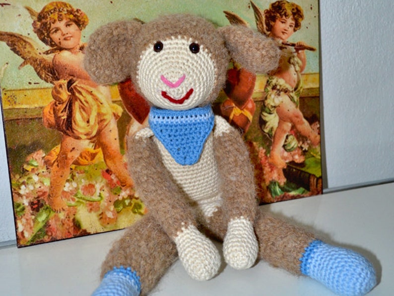 Crocheted sheep 'Harry' cuddly toy image 3