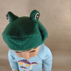 Dark Green Frog Beret for 18 inch dolls image 7