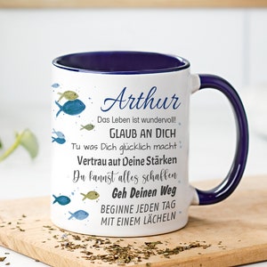 Tasse mit Name Geschenk Konfirmation DUNKELBLAU Kommunion Taufe Jugendweihe personalisiert Spruch Wünsche Fische individuell Geschenkidee Bild 1