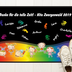 Kita Abschiedsgeschenk Fußmatte mit eigenem Text / Namen bedruckt, Teppich Kindergarten Abschluss, Spielteppich personalisiert Bild 1