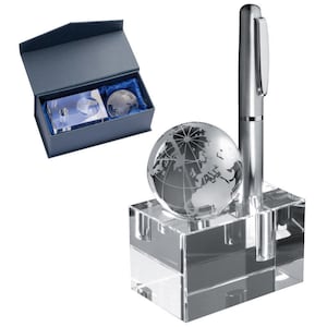 Stiftehalter aus Glas inkl. Gravur, Schreibtisch Dekoration, Büro Deko, Geschenk Männer, Globus, Weltkugel, Glasdekoration, Homeoffice
