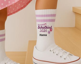 Calzini personalizzati per bambini in età scolare con il loro nome, abbigliamento per il ritorno a scuola, idea regalo per l'inizio della scuola, primo giorno di scuola, piccolo pensiero per il cono della scuola