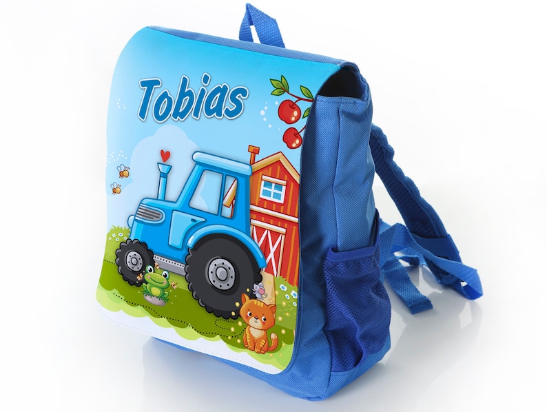 Kinderrucksack mit Name Motiv: Traktor blau, Bauernhof, Kindergartenrucksack, für Jungs, Geschenk erster Geburtstag Bild 1