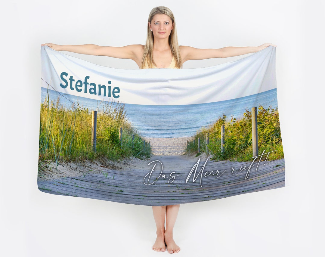 Badetuch mit Name Das Meer ruft Handtuch personalisiert Saunatuch