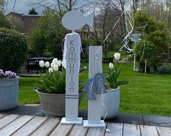 Communieversieringen, stèles, deurversieringen