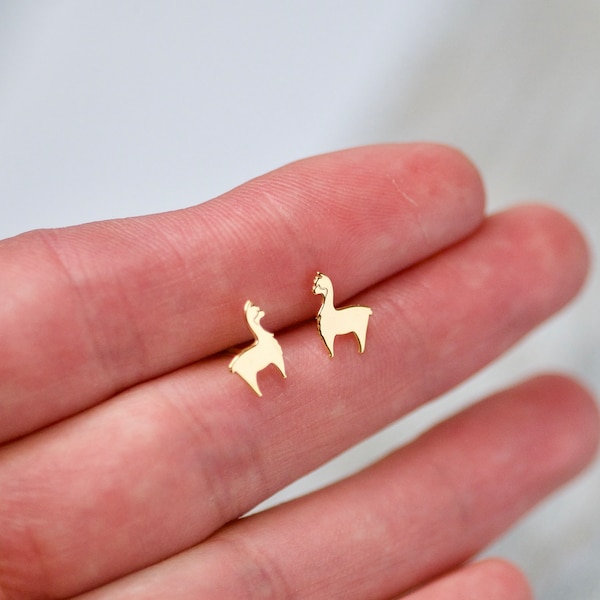 Tiny LLama Studs, Sterling Alpaca Earrings 24k, Lama Studs AG925, Animal Earrings, Trendy Earrings, Earrings for Girls, Gift for Daughter