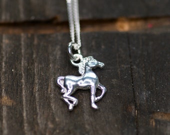 Collana Cavallo In Corsa Con Cuore - Gioiello Acciaio Inossidabile Per Amanti Cavalli - Regalo Per Ragazze E Donne - 2