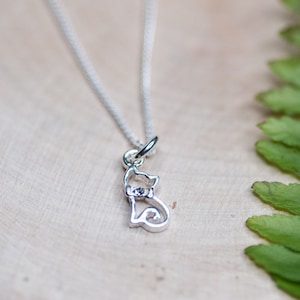 Cute Cat Charm Necklace For Girl Sterling Silver Jewelry Animal Charm Necklace Small Cat Necklace Best Friend Birthday Gift Kitty Jewelry