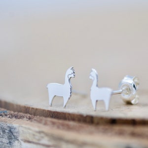 Tiny LLama Studs, Silver Alpaca Earrings, Sterling Lama Studs AG925, Animal Earrings, Trendy Earrings, Earrings for Girls, Gift for Daughter