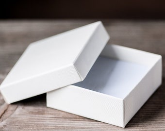 Boîte à bijoux crème vanille 80mm (3,15 ») Boîte à collier en carton écologique Boîte-cadeau Boîte à bijoux en papier Boîte à bijoux de mariage Boîte en papier ivoire
