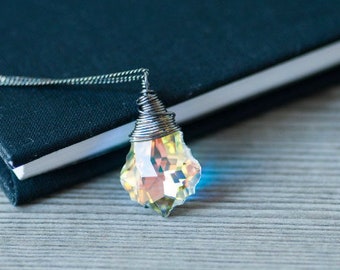 Swarovski Crystal Necklace, Bridal Jewelry, Baroque Necklace, Christmas Jewelry Gift Idea, Birthaday Gift For Her, Iridescent Crystal