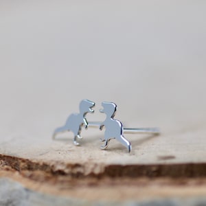 Tiny Dinosaur Earrings Silver T-rex Dinosaur Studs Animal Earrings for Kids Jurassic Park Stud Earrings Gift for Daughter Cute Girls Jewelry